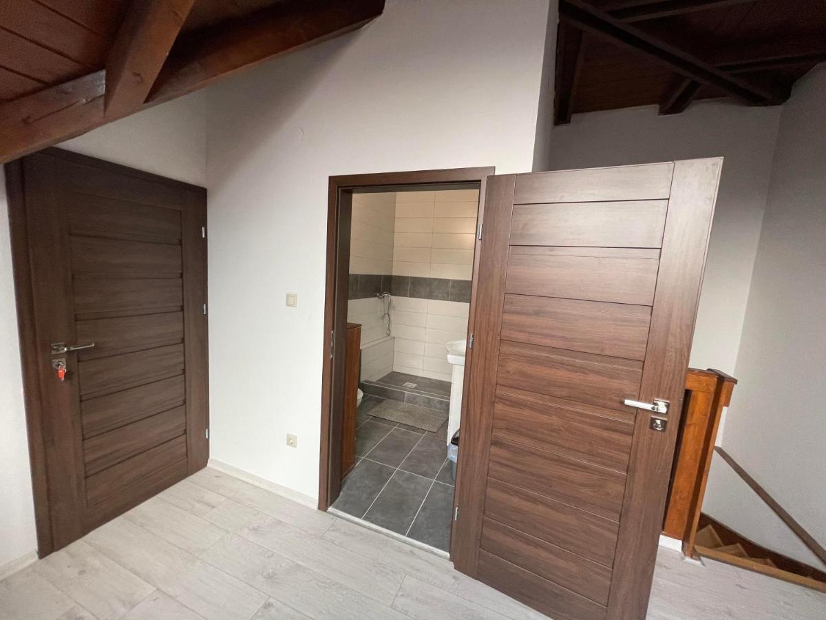 Tulipan Vendeghaz Hotel Miskolc Buitenkant foto