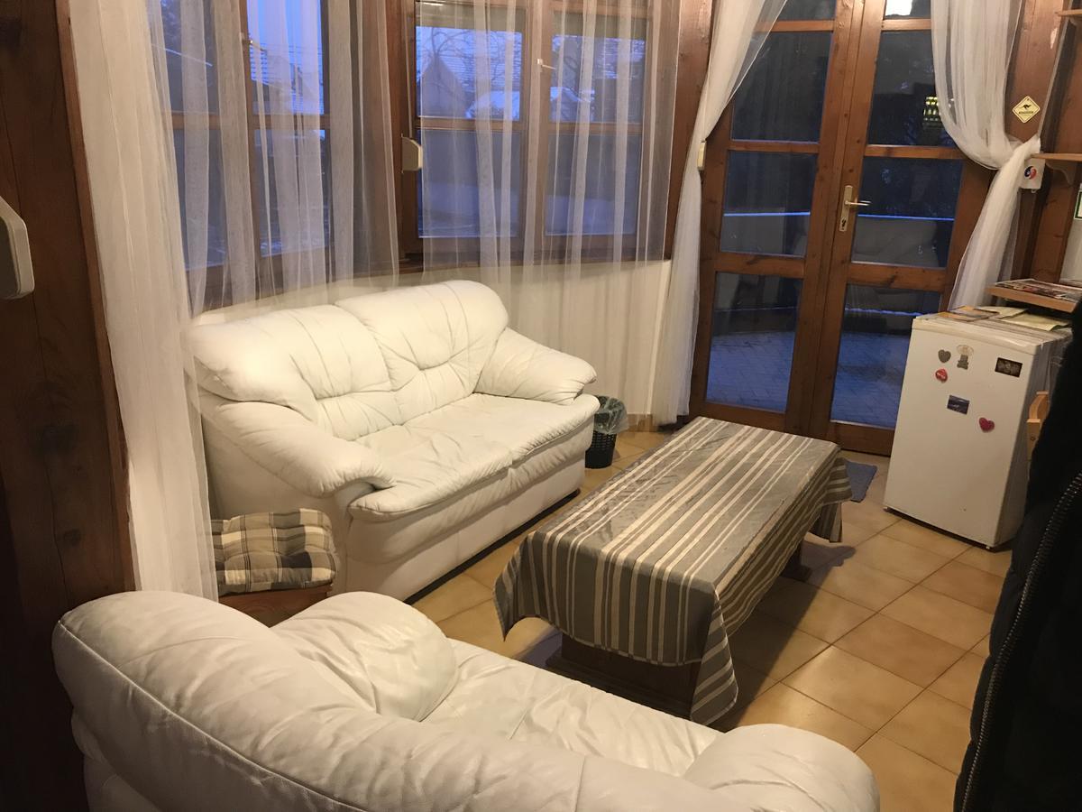 Tulipan Vendeghaz Hotel Miskolc Buitenkant foto